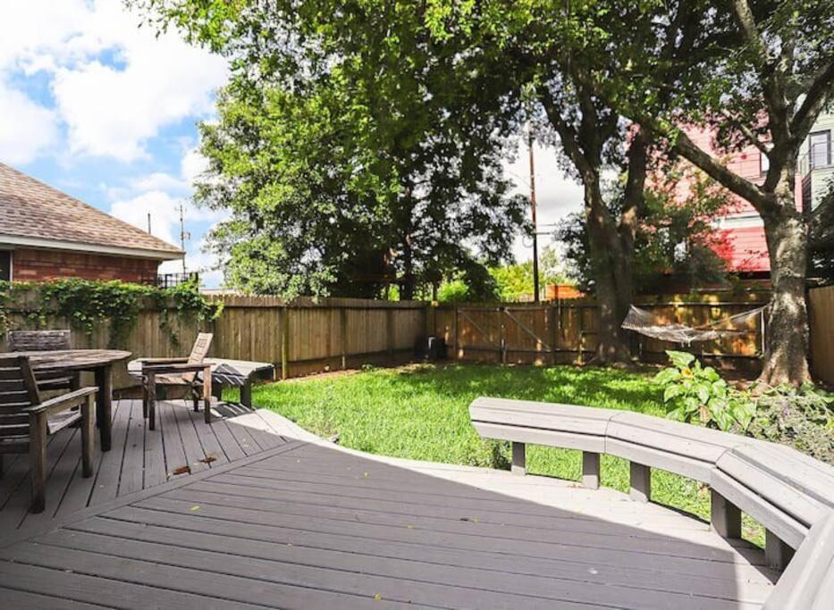 فيلا Artsy Heights House: Walk To Food-Bars-Shops-Trails, Kids & Pet Friendly هيوستن المظهر الخارجي الصورة